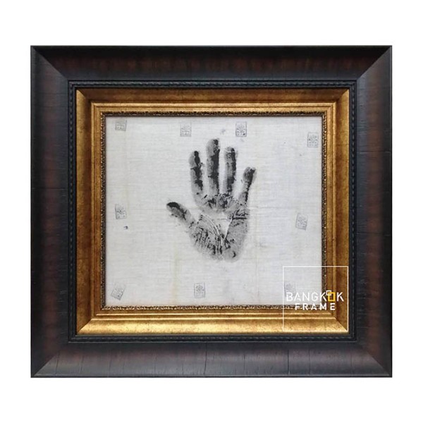 กรอบรูปผ้ายันต์